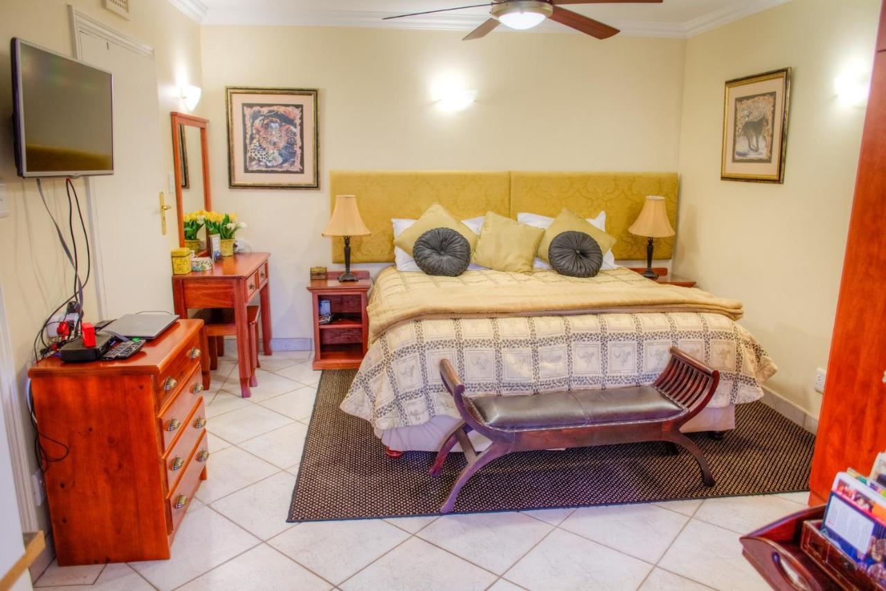 Anchor'S Rest Guesthouse And Self Catering ダーバン エクステリア 写真